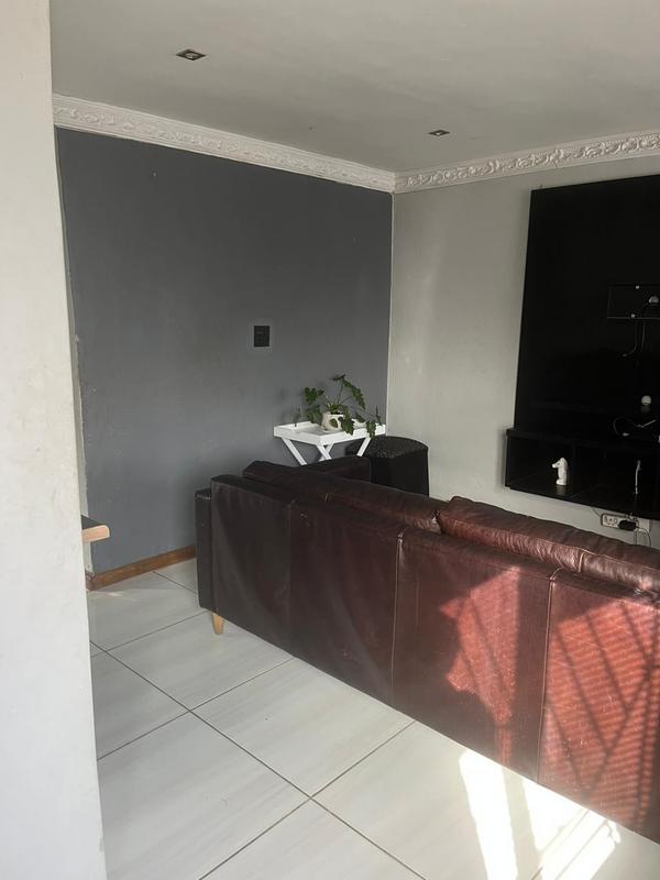 3 Bedroom Property for Sale in Mxolisi Phetani Western Cape